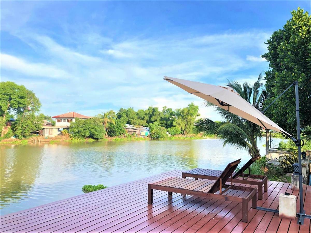 Thararin Villa Ban Doem Bang Exteriér fotografie